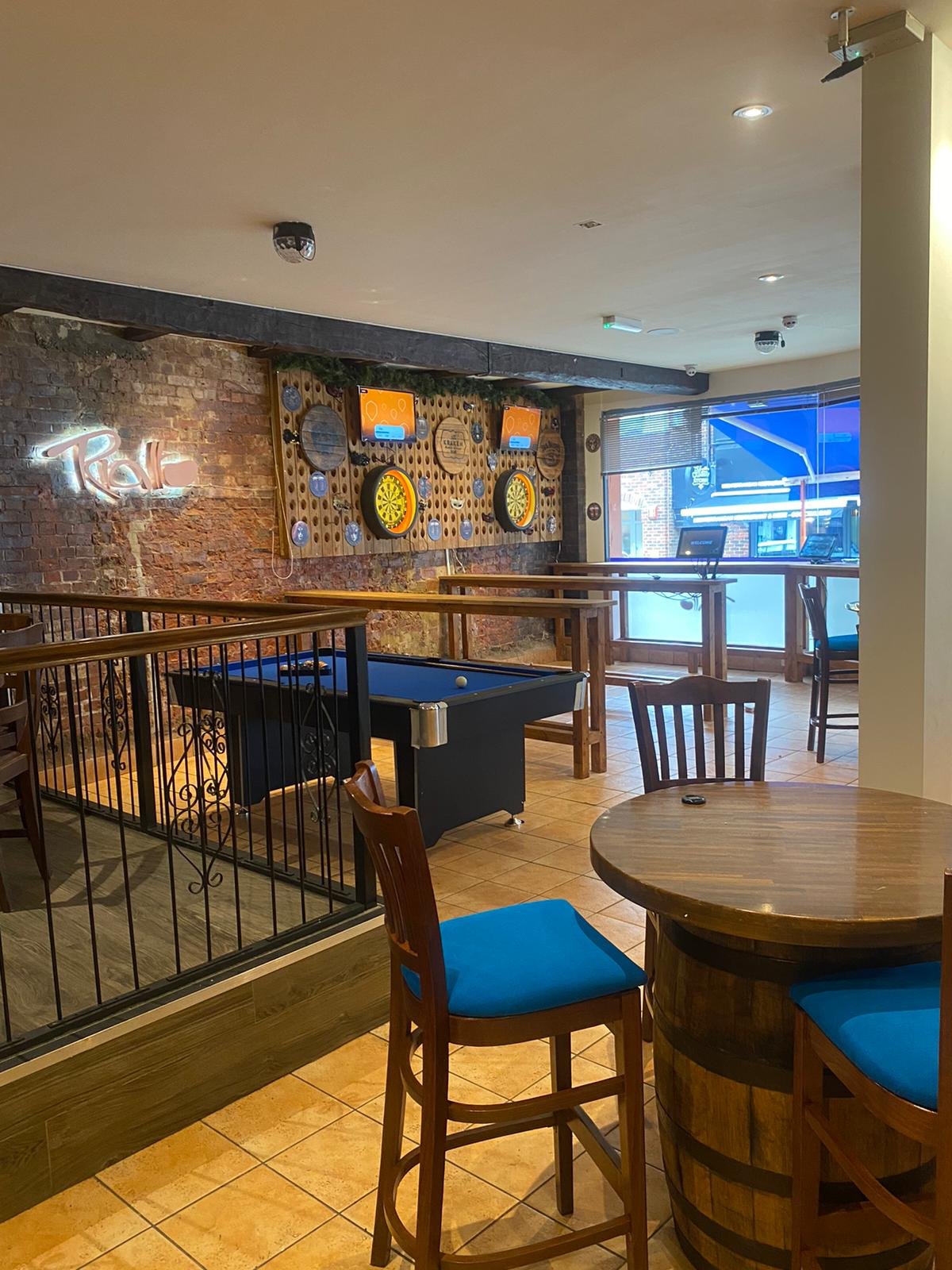 Rialto Social Dorking